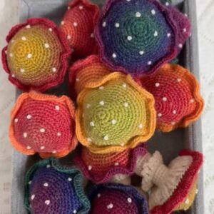 Handmade Crochet Poison Mushroom Bag Charm Amigurumi Fungus Keychain Unique Hand Dyed Yarn Gift2